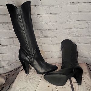 Catarina Martins black leather boots sz 40